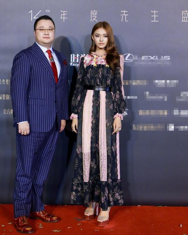 林允为艳压,脚踩15cm驴蹄鞋,没想到遇上了宋轶