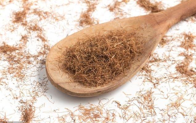 2岁女孩肚子疼,去医院查出肾结石!医生:一种食