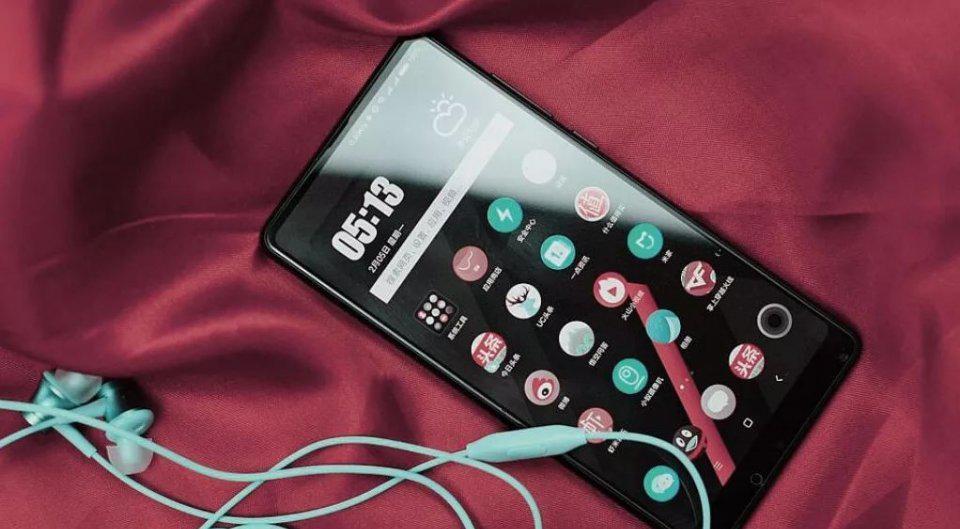 小米mix2s,小米8都说比苹果好,那么这两款谁厉