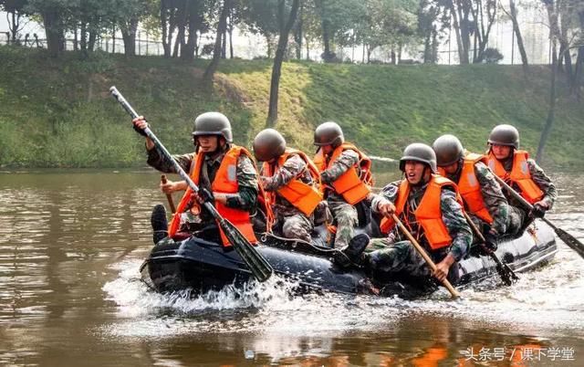 军校和普通大学的区别你真的懂吗?