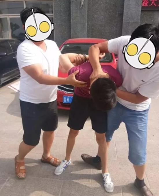 山东砍伤他人逃犯称 山东砍伤他人逃犯称