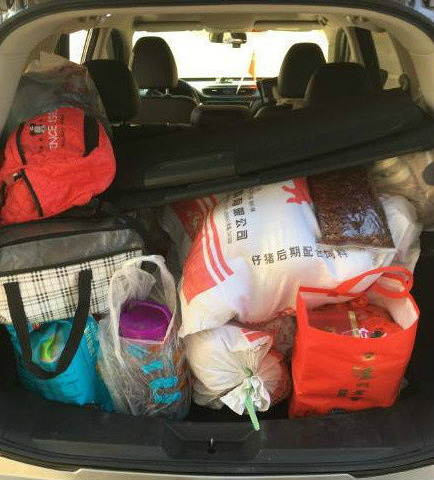 假期余额不足，春节返程迎来高峰，不少回家过节的人都已经准备离家、或者已经在离家的路上了。