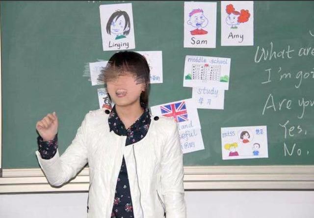 英语老师群里布置朗读作业,爷爷不堪其扰状告