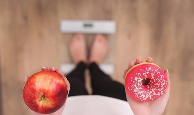 学生减肥晚上加餐好吗 几个分析帮你避免反弹