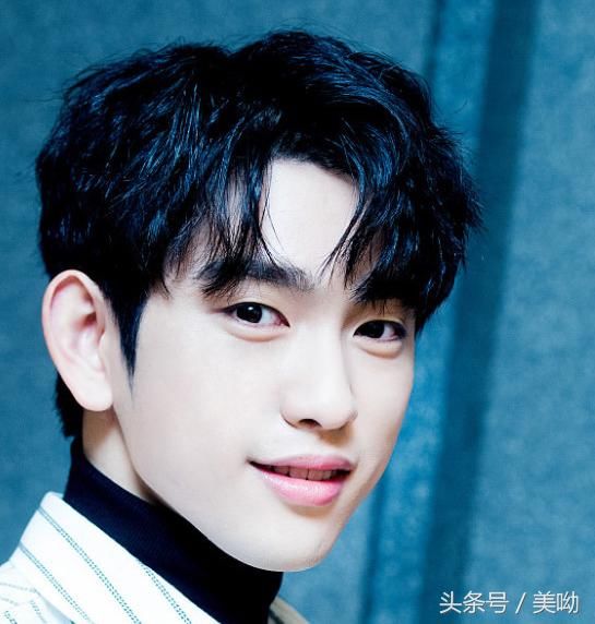 2018年最新潮流男生发型,看看你是哪一款!