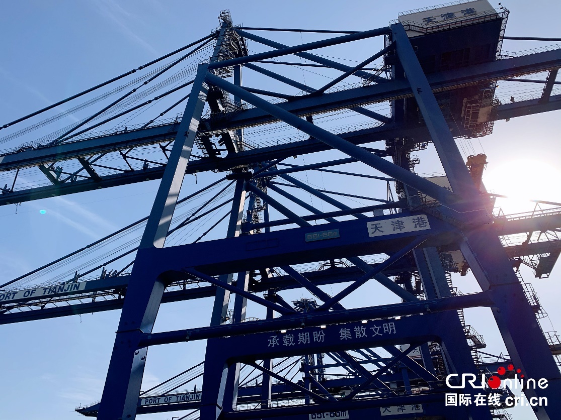 提升智造能力 交出智慧答卷 天津港实现码头作业全流程无人化 提升智造能力 交出智慧答卷 天津港实现码头作业全流程无人化
