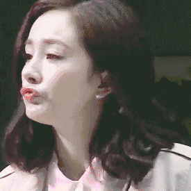 官方点名批评诈捐门杨幂形象尽毁痛失代言 被