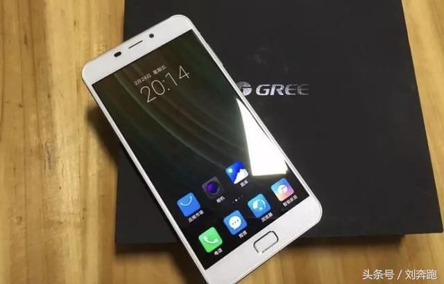 自称全球最好用的手机只卖出5部,去年成最大的