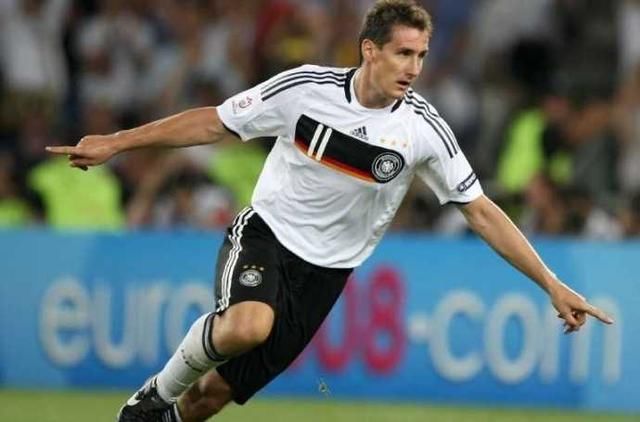 细数各国国家队的射手王!中国队的射手王107场