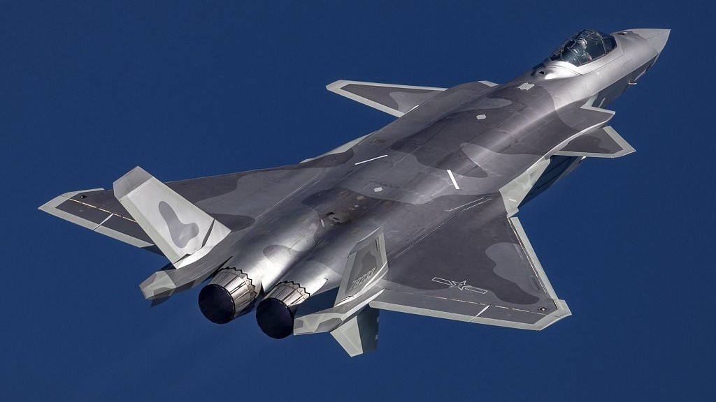 今天，歼20战机首飞11周年！60秒回顾歼20高燃瞬间+超燃海报