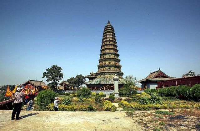 86版六小龄童《西游记》扫塔辨奇冤,看这景