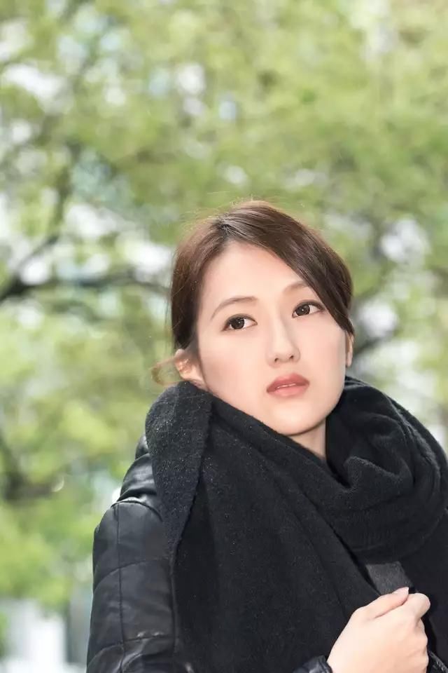 父亲为了彩礼钱给哥结婚,把我嫁给残疾人,结婚