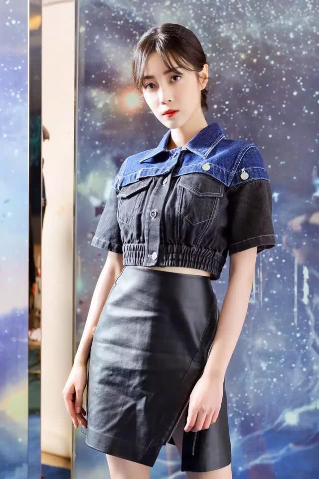 因为发型而改变气质的人有不少,李溪芮短发霸