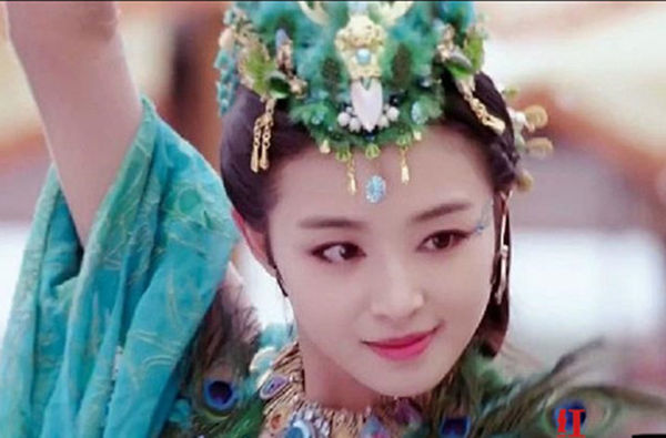 古装美女昙花一现的造型,刘诗诗如画中仙,最后