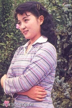 致敬87版红楼梦经典贾元春成梅生活照集锦:好