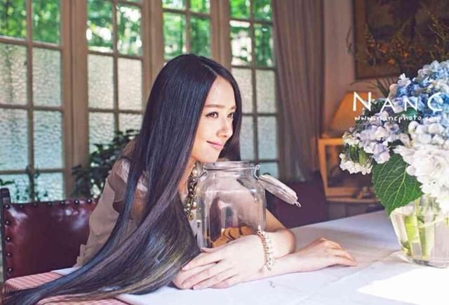 郭碧婷穿比基尼登男人装,大秀性感却引来网友