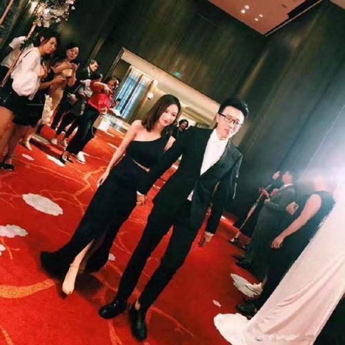 雪梨疑接受求婚订疑似有孕 富二代男友张珩背