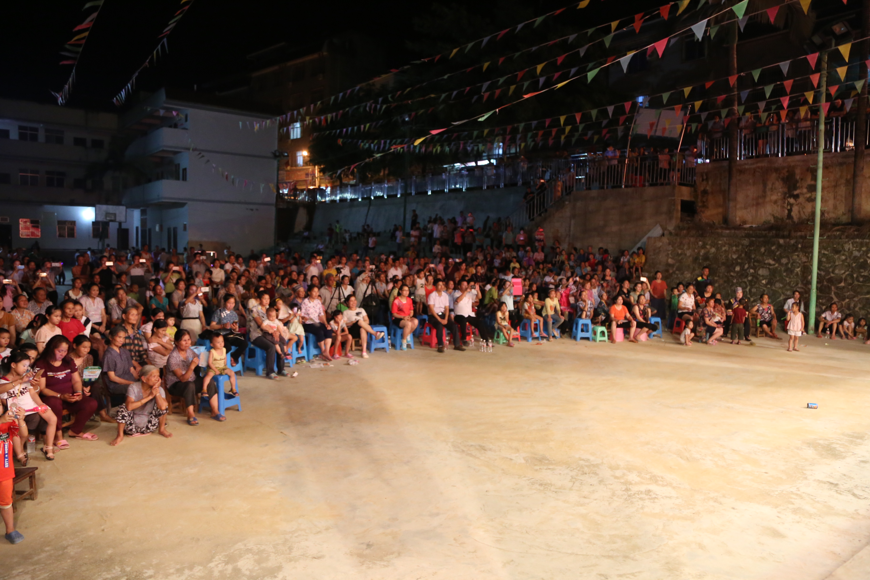 旧州镇举办庆七一实施乡村振兴战略暨扶贫