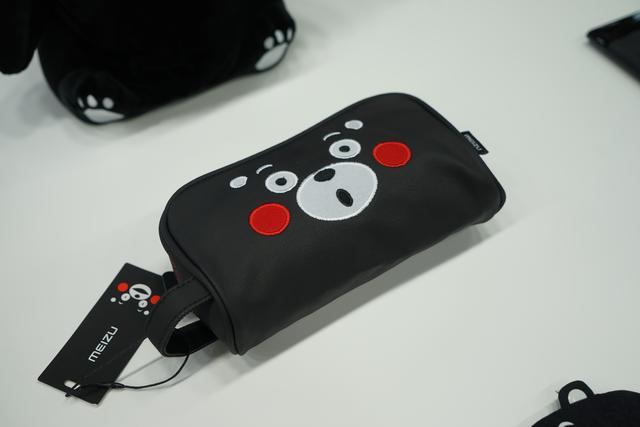 魅蓝E3歼20定制版和普通版有什么差别?看现场