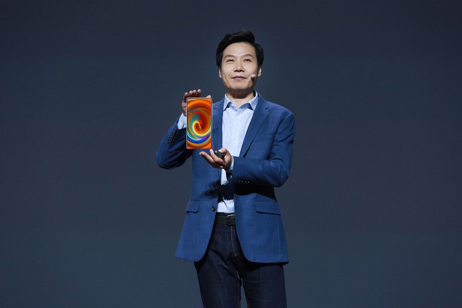 小米MIX2S线上线下买不到,官微竟然拆机玩,网