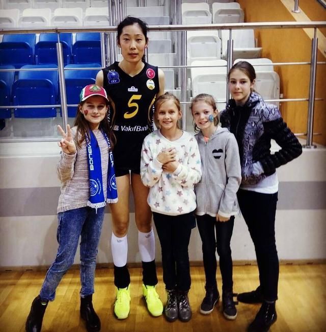 积分排行榜!土超女排完全进入朱婷和博斯科维