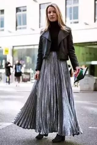 高圆圆、娜扎都在穿,百褶裙今夏为什么这么火