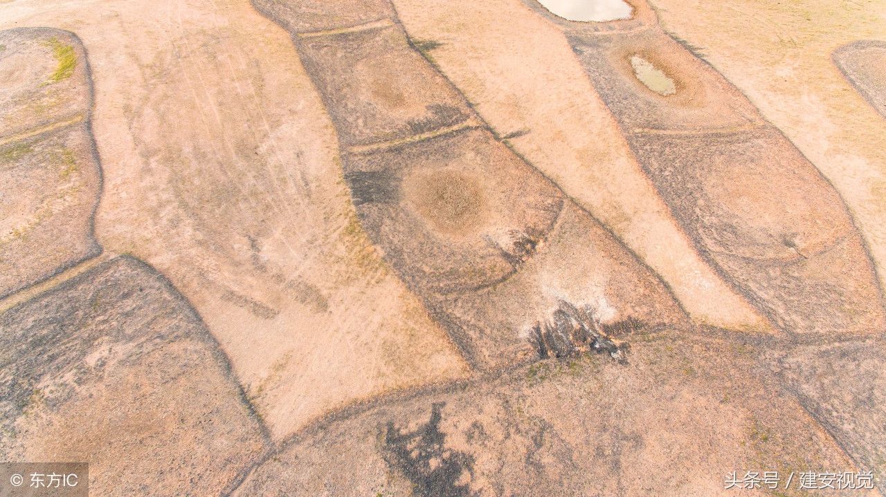 内蒙:二连浩特市发现如来手掌印,占地40000平