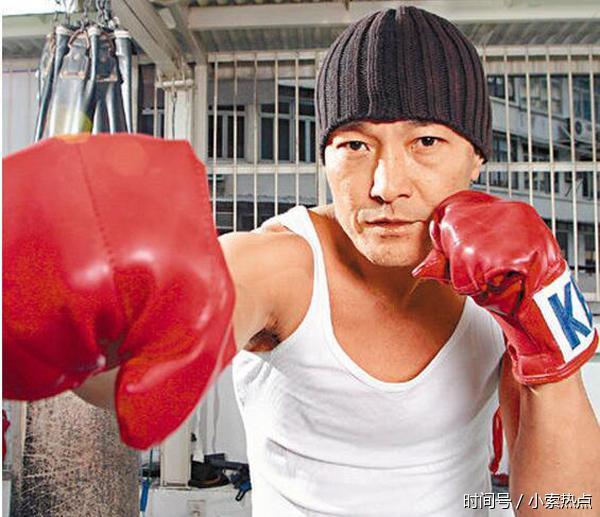 成龙保镖司机,50岁被抄鱿鱼落魄打零工,幸好小