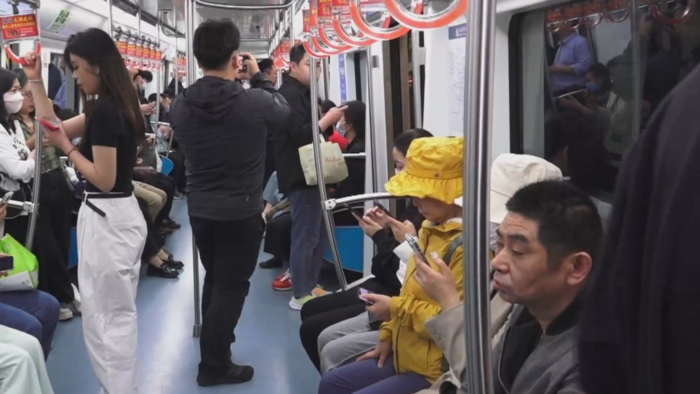 北京地铁优化服务让乘客更舒心 北京地铁优化服务让乘客更舒心