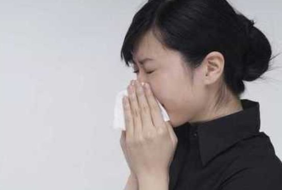 鼻子痒可能是癌症信号,哪些症状要当心恶性肿