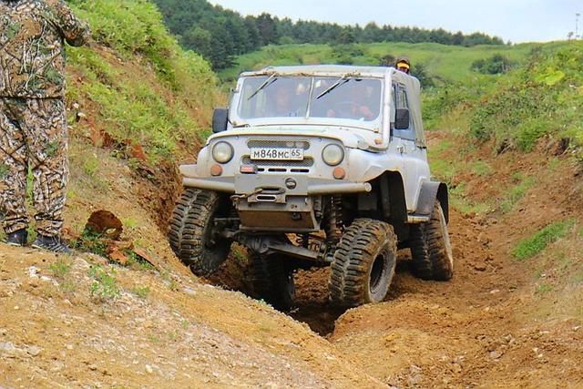 瓦兹猎人,俄罗斯传统越野车