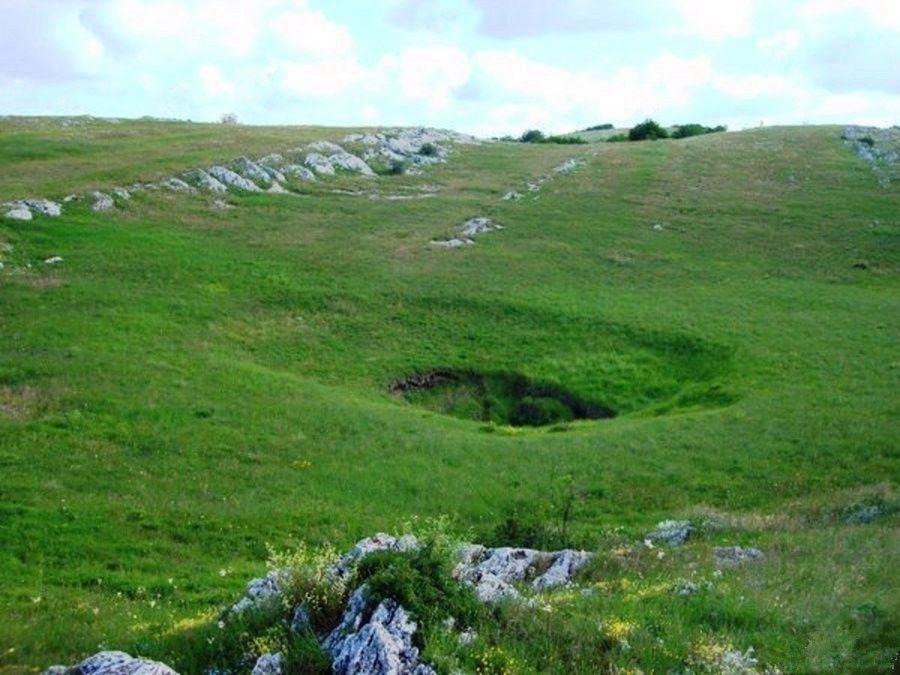 世界上最深的洞穴,深度不断地增加,人类从未真正到达过洞底