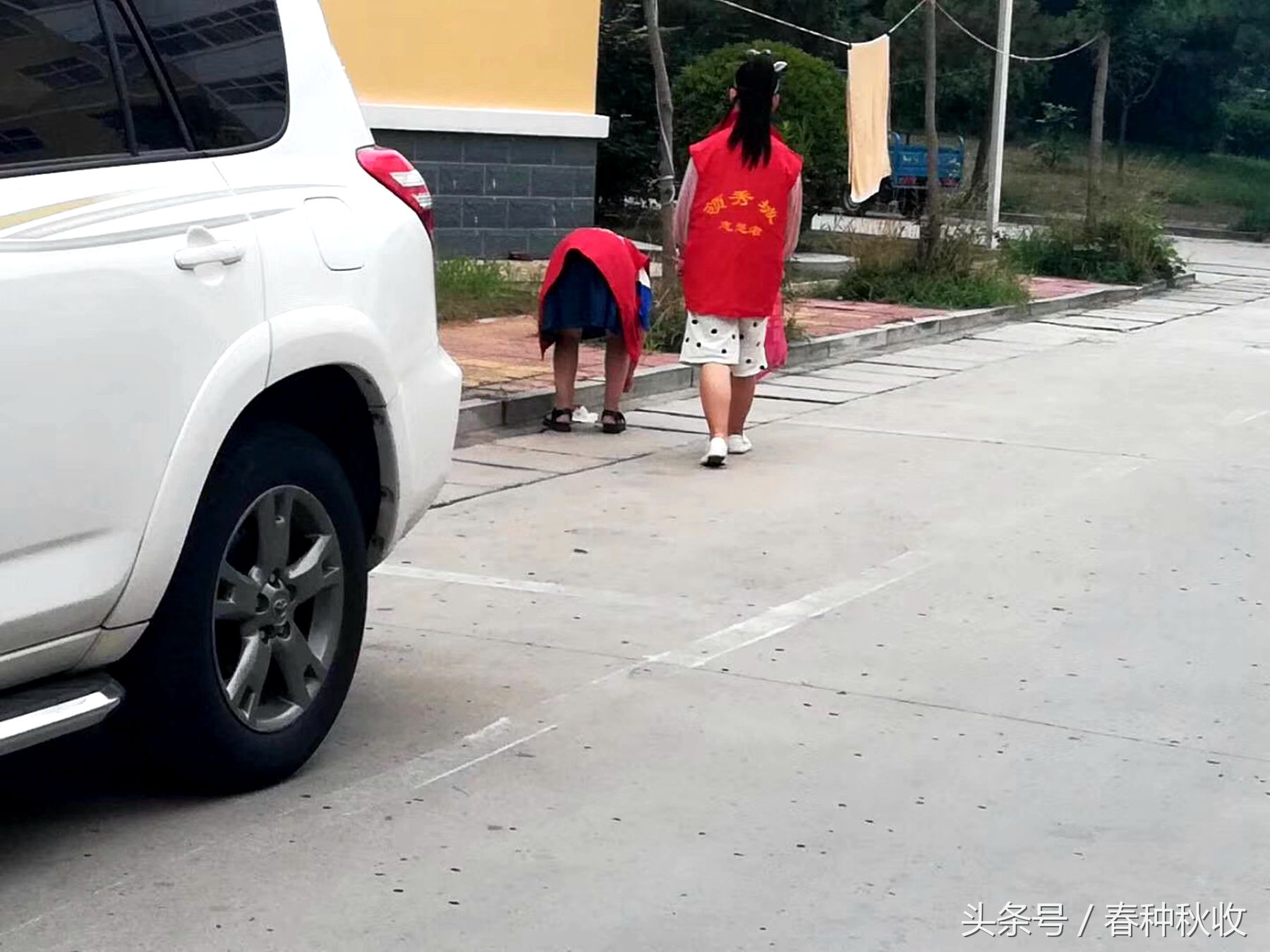 这些孩子走进小区,做起义工,锻炼孩子什么?对