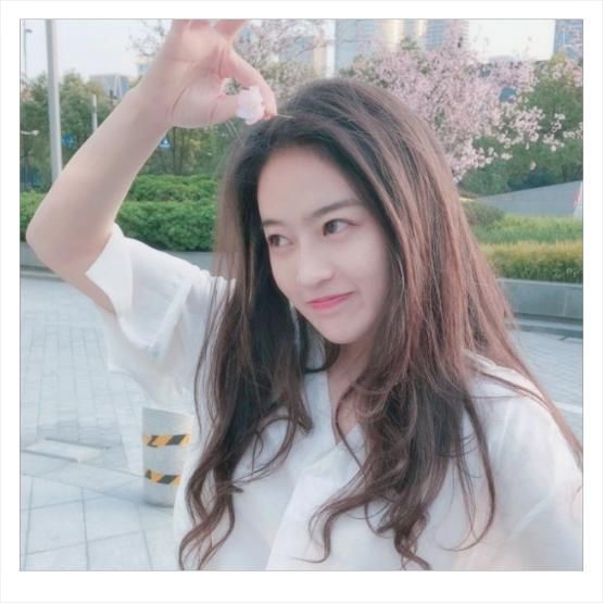 霸气高冷的短句,我不特别,但却唯一