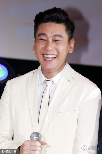 上海,1月13日,朱孝天现身为新剧宣传,曾经的花美男"f4"之一的朱孝天