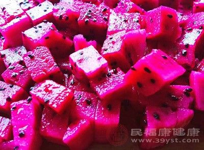 晚上吃火龙果会长胖吗 晚上吃这些水果可以瘦