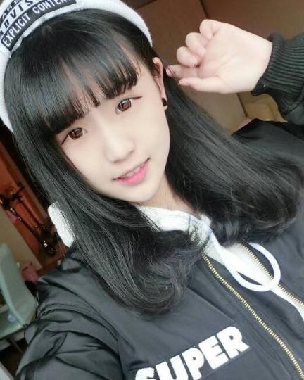 快手网红的真实年龄,小伊伊我信,杨清柠我信,而