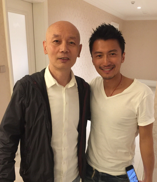 葛优与谢霆锋合影.