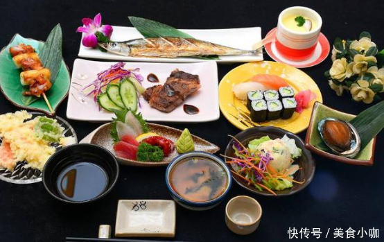 中国游客在日本旅游,简简单单吃个饭,却被轰赶