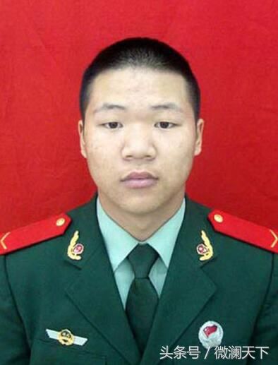 河南籍18岁武警战士跳江救人不幸遇难,父亲说