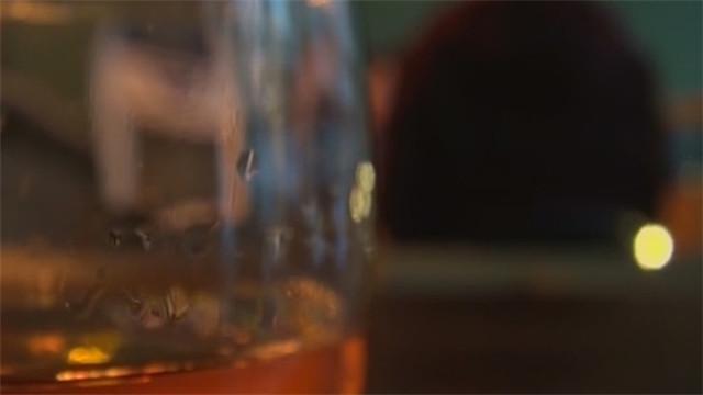 记者深入调查 假酒行业的产业链 记者深入调查 假酒行业的产业链