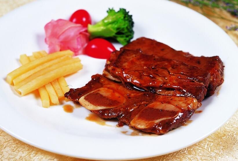 自己在家怎么煎牛排吃?煎牛排需要提前腌制吗