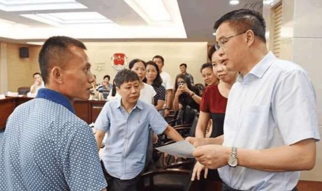 5个研究生专业: 考公务员最吃香!