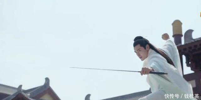 《扶摇皇后》长孙无极带着鱼骨头状告扶摇始乱