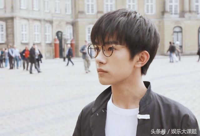 娱乐圈中名字带有寓意的4位明星,迪丽热巴上榜