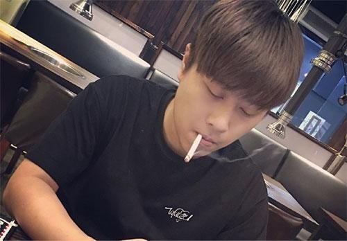 五五开直播间禁言累坏房管,弹幕量不足三分之