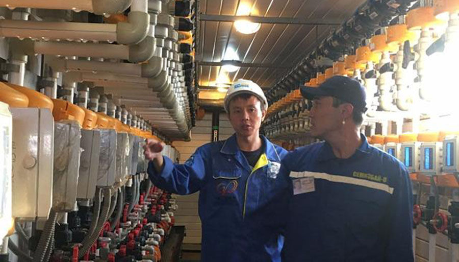 这国每年把一半核能源送给中国!日本却惨遭冷