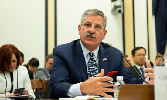 退役军官:中国大陆最迟或在2030年武统台湾