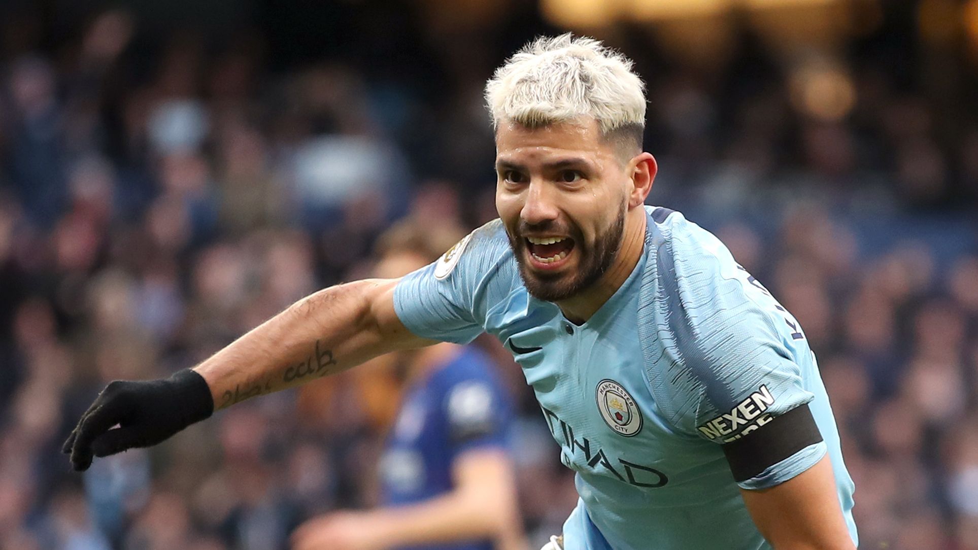 帽子戏法之王阿圭罗