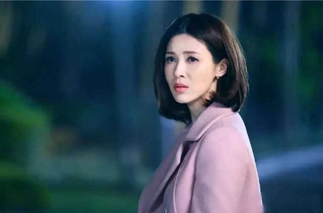 因《亮剑》一炮而红,比范冰冰还美,出道17年零